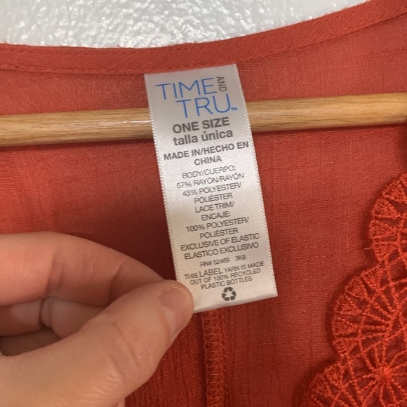 Time & True Rust Boho Crochet Fringe Gauze Pop Over Top One Size - Picture 3 of 6